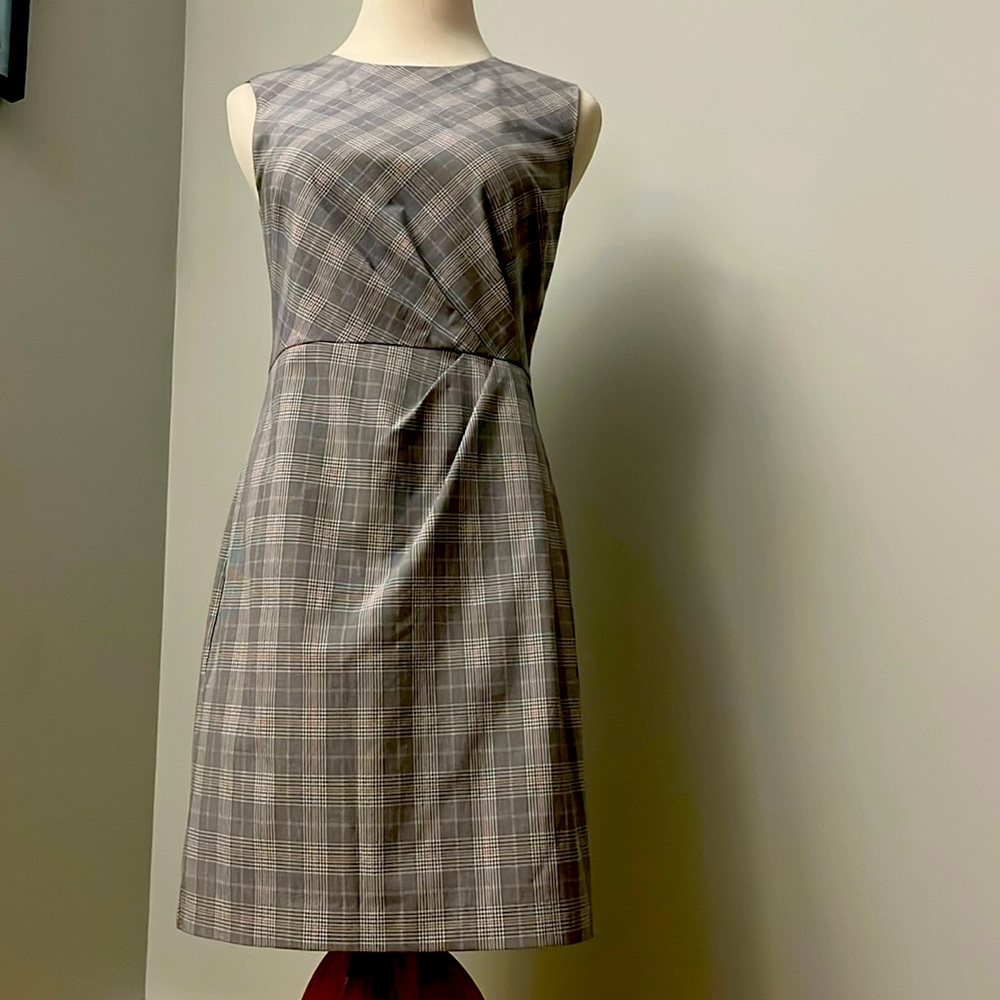Ann Taylor fully lined dress